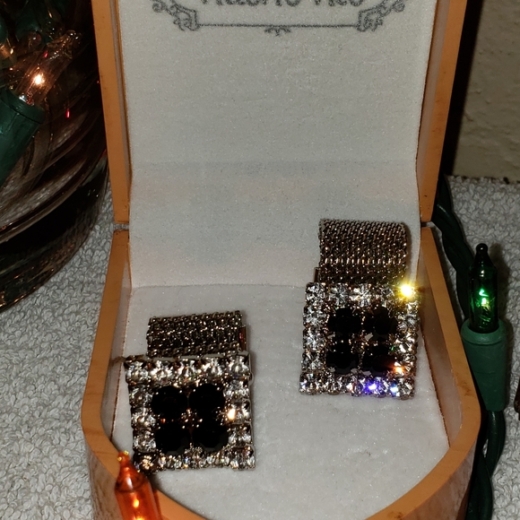 Cufflinks - Picture 6 of 6